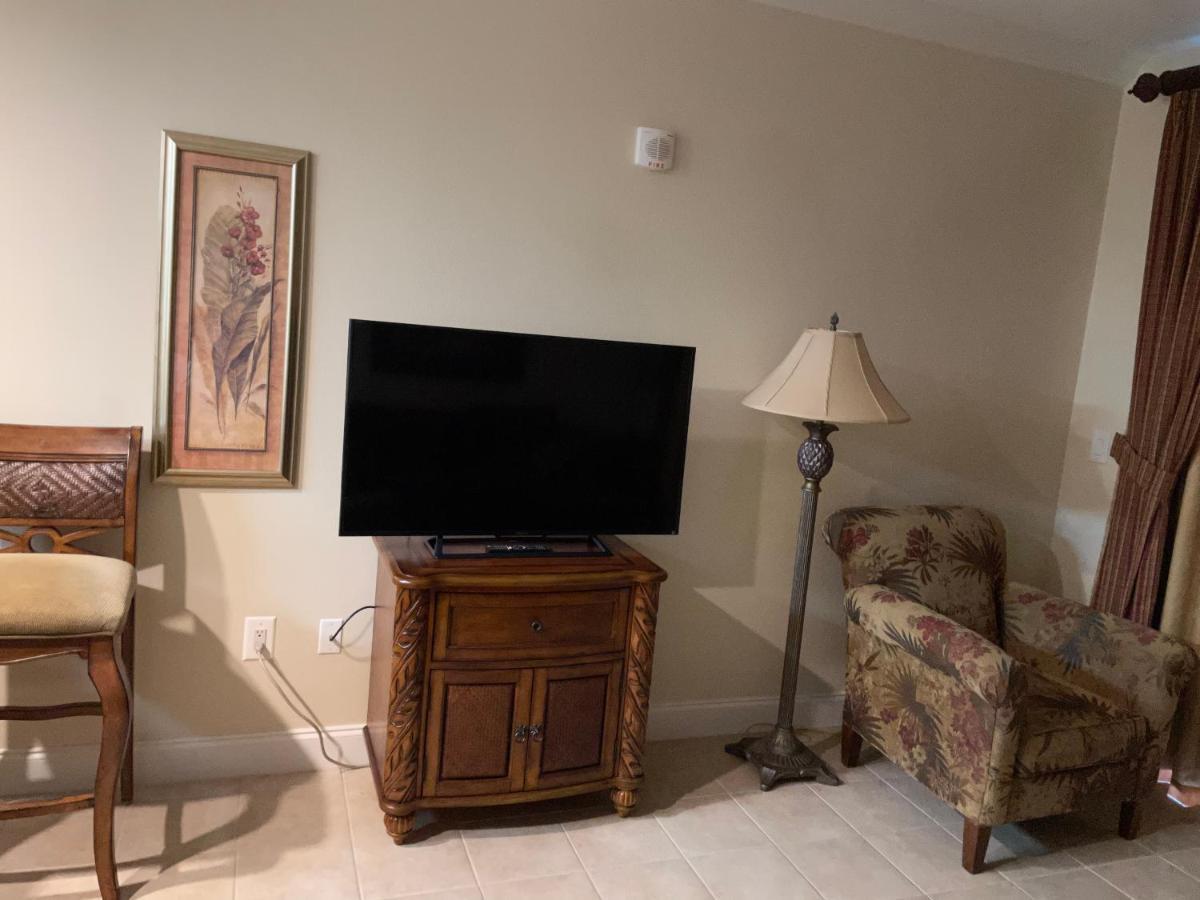 Disney Just 1 And A Quarter Mile Away, Blue Heron 1 Room 2 Bath,Amenities,6 Guests, Walk To Restaurants, No Fees At Check In Orlando Extérieur photo