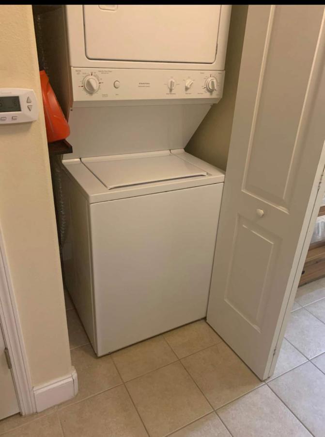 Disney Just 1 And A Quarter Mile Away, Blue Heron 1 Room 2 Bath,Amenities,6 Guests, Walk To Restaurants, No Fees At Check In Orlando Extérieur photo