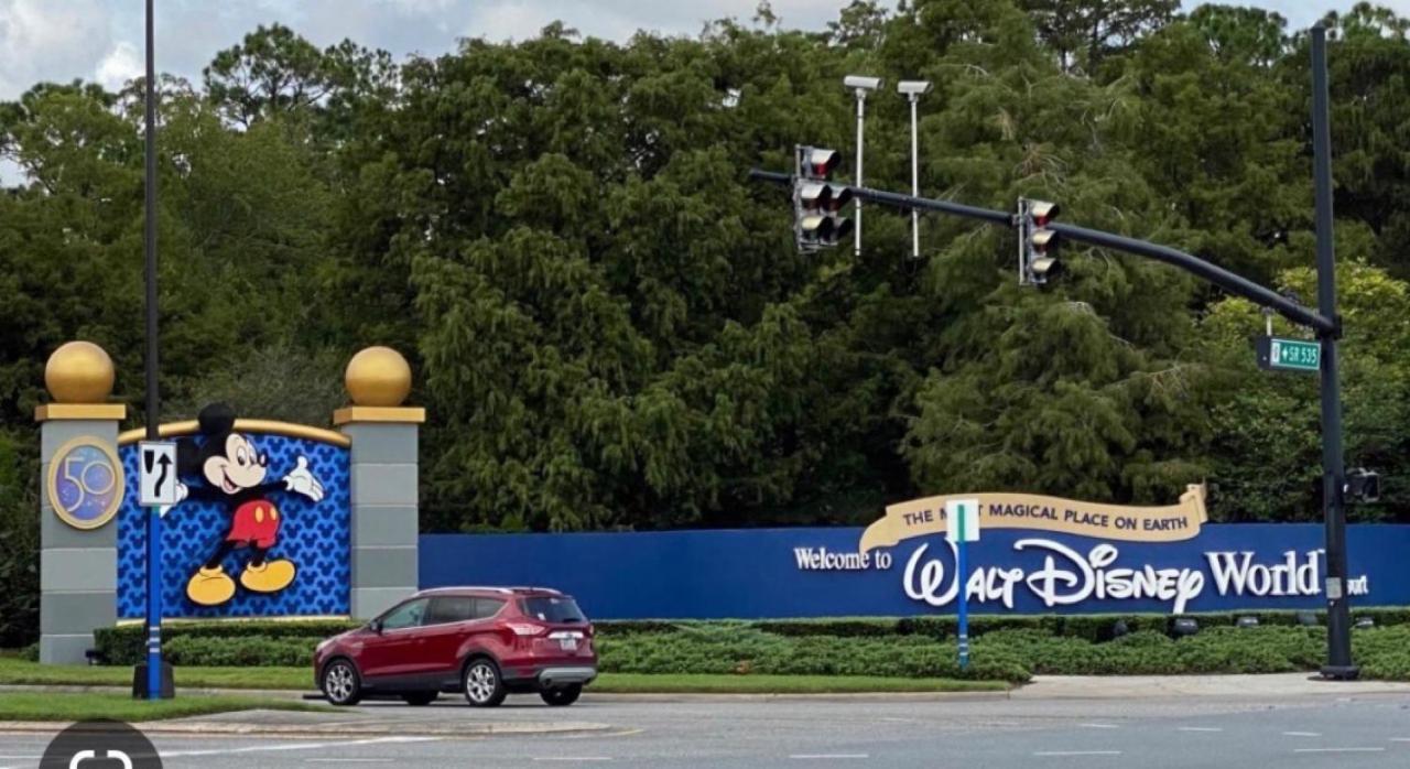 Disney Just 1 And A Quarter Mile Away, Blue Heron 1 Room 2 Bath,Amenities,6 Guests, Walk To Restaurants, No Fees At Check In Orlando Extérieur photo